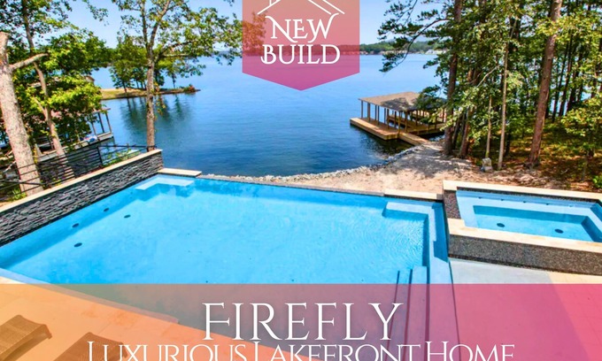 Rockwell House | Luxe Lakefront | Sleeps 17 | Fireplace | Hot Tub