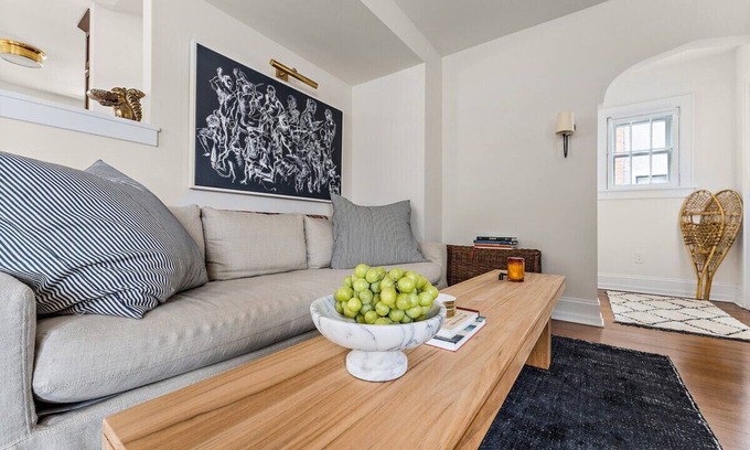 Southwest Minneapolis House | "Luxe Leisure" at Logan by Roxy Rentals
