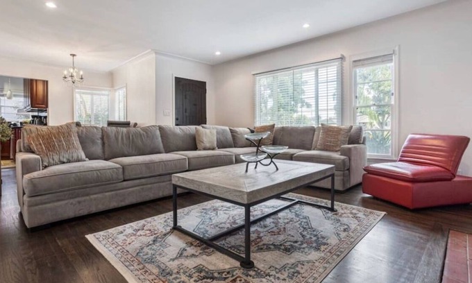 Old Town House | Luxe Monthly Rental in Torrance near Beaches