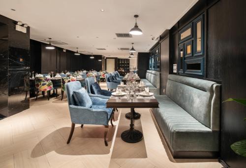 Truc Bach Hotel | Luxe Paradise Premium Hotel and Spa