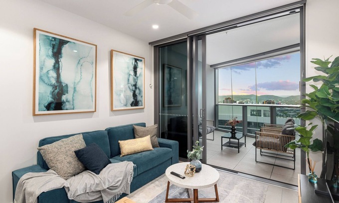 Brisbane Apartment | Luxe River View/CBD Best Location/Casino/Free Parking