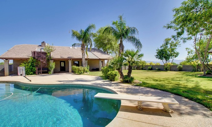 Rio Verde Foothills House | Luxe Scottsdale Home w/Horse Stables & Pool!