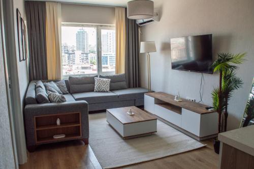 Esenyurt Apartment | Luxe Suite AI28