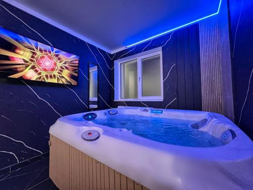 Sibiu Apartment | Luxor - Jacuzzi&Cozy Apartments