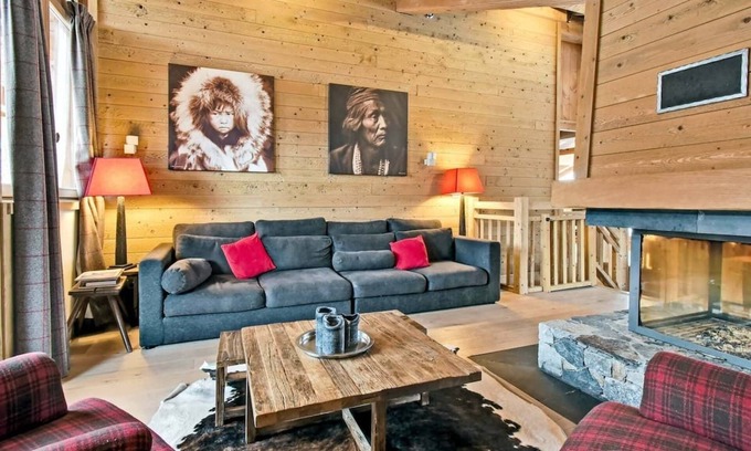Saint-Martin-de-Belleville Ski Chalet | Luxurious Chalet - At the foot of the slopes - Les 3 Vallées