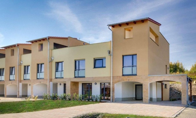 Grossposna Apartment | Luxuriöse Ferienwohnung am Störmthaler See