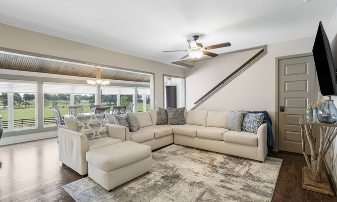 Upper Grand Lagoon Condo | Luxurious 2BR/2BA Condo | Point South Marina