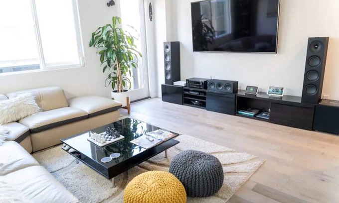 West Oakland House | Luxurious 3-bedroom townhouse in Oakland