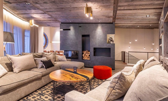 Avoriaz House | Luxurious 6-Room Apt for 10 with Fireplace, Balcony, Pool & Spa - Ski-In/Ski-Out location