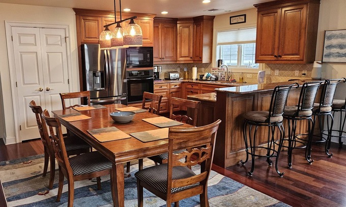 Lewes House | Luxurious Four Bedroom Lewes Beach Beauty