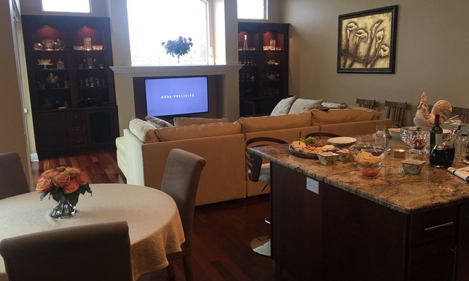 Longwood House | Luxurious Home, Beautiful Views, Gated Community, min. 6 mo. rental, May -Nov.