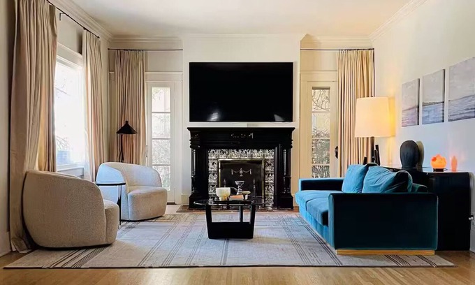 Belmont Heights House | Luxurious Mansion Wellness Sanctuary- Room- by the Beach