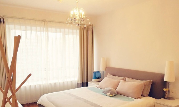 Downtown Beijing Condo | Luxurious Modern 2bd in <3 of CBD