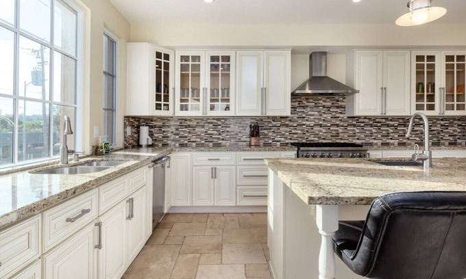 Westside Santa Cruz House | Luxurious Ocean View Villa