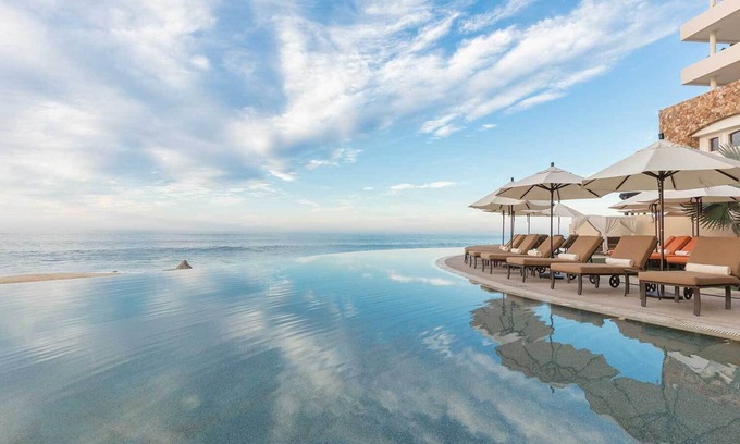 Marina Condo | Luxurious Oceanside Deluxe Master Suite at Grand Solmar Land's End