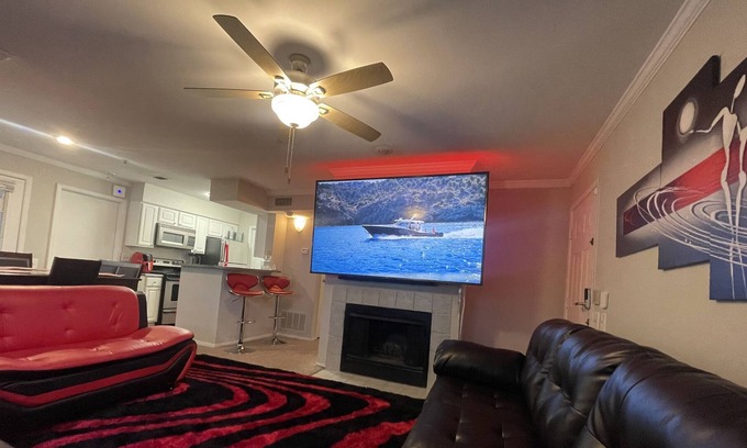 Buford Highway Apartment | LUXURIOUS ONE BEDROOM SUITE❤️
