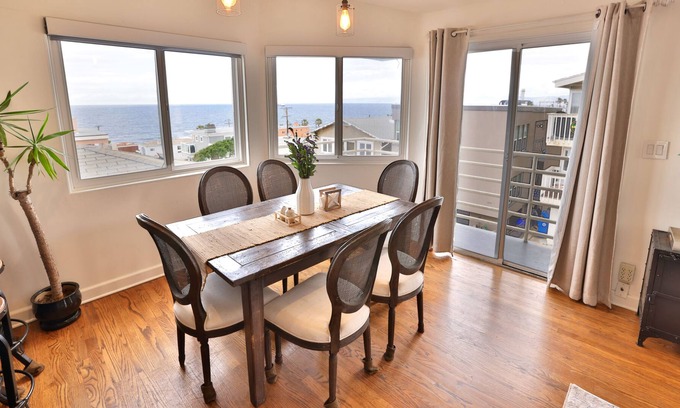 El Segundo House | Luxurious Private Beach Condo Near it All, w/OCEAN VIEWS!!