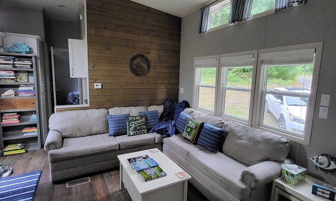 Port Angeles Cottage | Luxurious quiet cottage on 25 acre rescue farm. In the forest above Port Angeles
