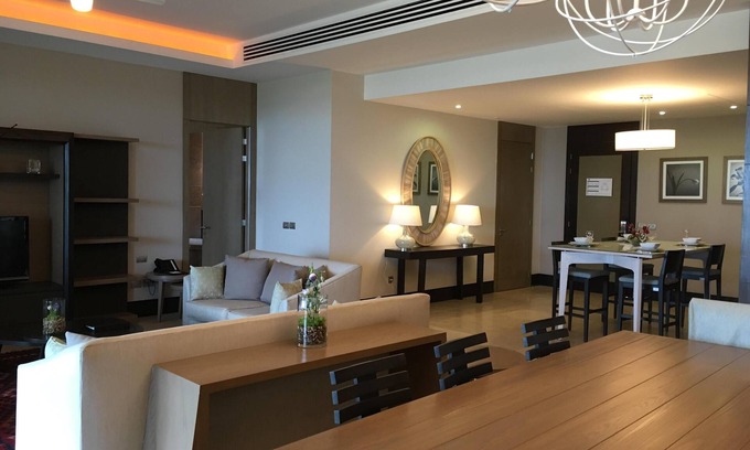 Villa Juarez Villa | Luxurious Residential Grand Luxxe 3BR/3BA Villa Sleeps 10