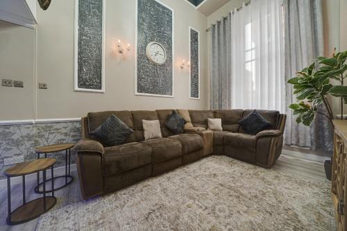 City Centre Glasgow Apartment | Luxurious Royal 2BR Apartment, Glasgow City Centre