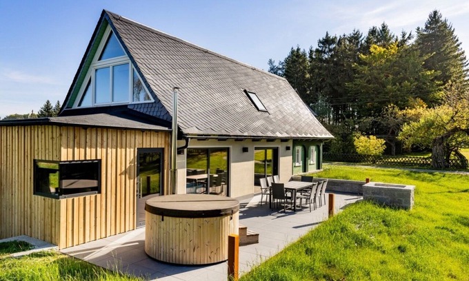 Hainewalde House | Luxurious vacation home in the countryside in the Zittauer Gebirge Nature Park