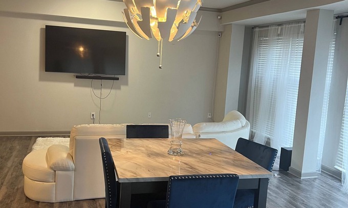 Buckhead Heights Condo | Luxury 1-bedroom condo with WiFi, AC in fabulous Atlanta