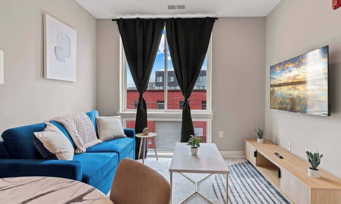 Northern Liberties Apartment | Luxury 1BD | 2 Beds | Northern Liberties