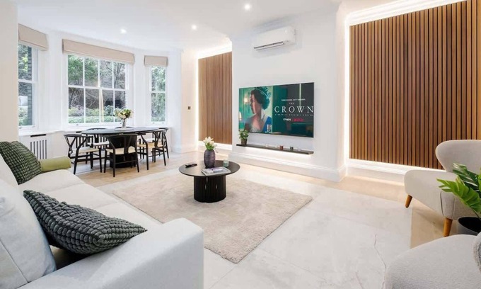 South Kensington Apartment | Luxury 2 Bed Flat in South Ken, at the ♥️ of Central London, w/Garden & AC