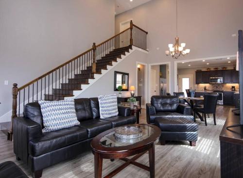 Prien House | Luxury 2 bedroom townhouse #3