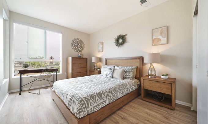 North Park Apartment | Luxury 2BD 2BA, BRAND NEW/PETS/CLOSE TO EVERYTHING/BOHO+COZY VIBES
