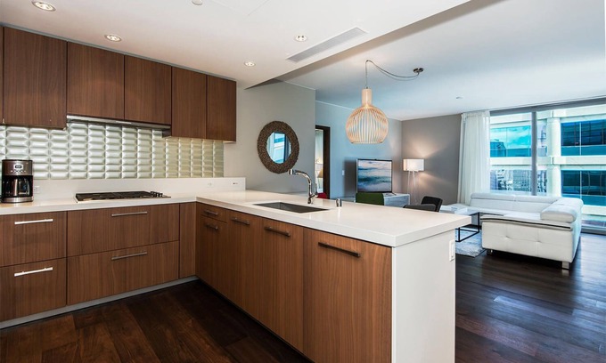 Ala Moana Condo | Luxury 2BR/2BA at One Ala Moana