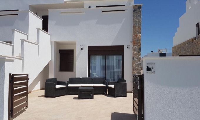 Torre de la Horadada Apartment | Luxury 3 bedroom apartment TH006