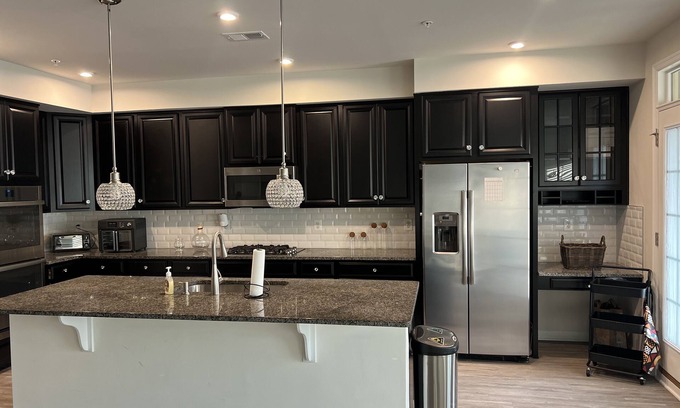 Montpelier Condo | Luxury 3-bedroom townhome near NASA