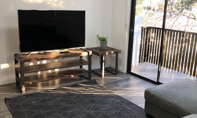 Jindabyne Villa | Luxury 3 bedroom Villa in the heart of Jindabyne - Unit 4