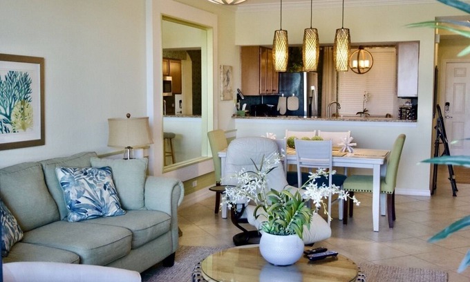 Bradenton Condo | Luxury 3rd Floor Golf Condo at River Strand Golf and Country Club