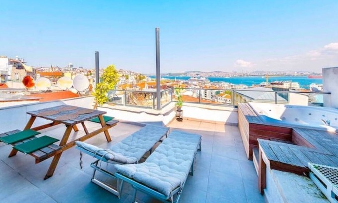 Galata Apartment | Luxury 4 BR with Seaview, Private Terrace & Jacuzzi