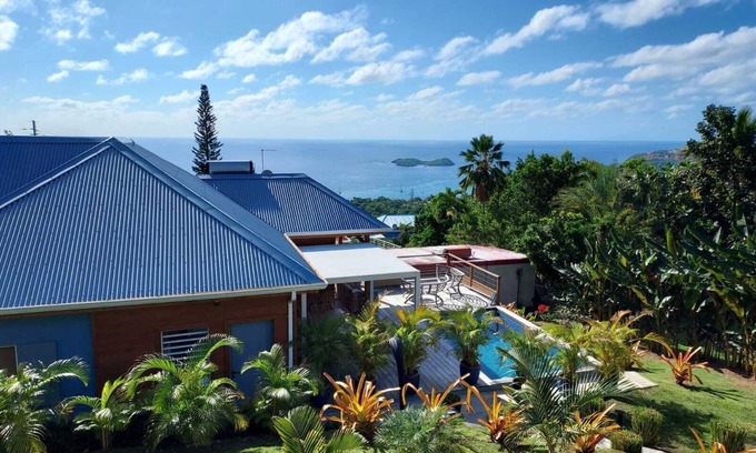 Bouillante House | Luxury 4* house facing ilet Pigeon & its turtles (6 pers - max 18 pers)