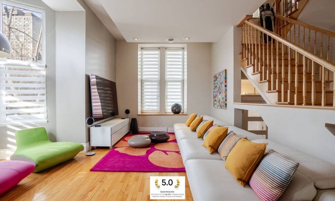 Shaughnessy Village House | Luxury 4BR/3BA Villa | Perfect for Groups