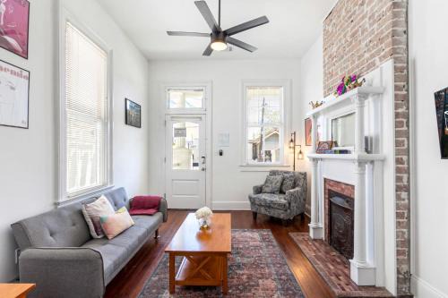 Freret Apartment | Luxury 4BR in Uptown NOLA
