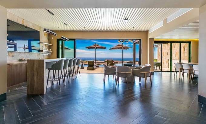 Paraiso Escondido House | Luxury 5 Bed Home Private Pool - Quivira Golf Club