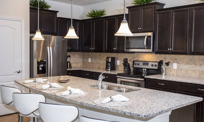 Four Corners House | Luxury 5 Bedroom w/Private Pool Close to Disney 8875