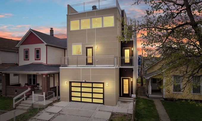 Indianapolis House | Luxury 6BR/6BA Indy Home w/Rooftop Views of Lucas Oil, Arcade, Office & Hot Tub