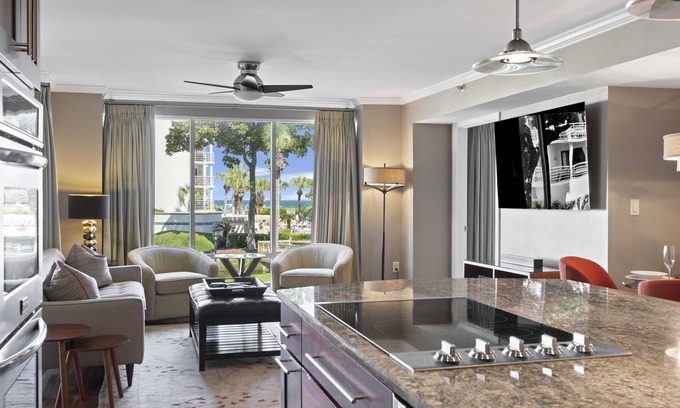 Palmetto Dunes Condo | LUXURY ABOUNDS - BOOKING FOR 2025