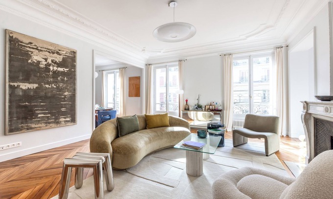 Ternes Apartment | Luxury apartment - 5 min walk from Champs-Elysées