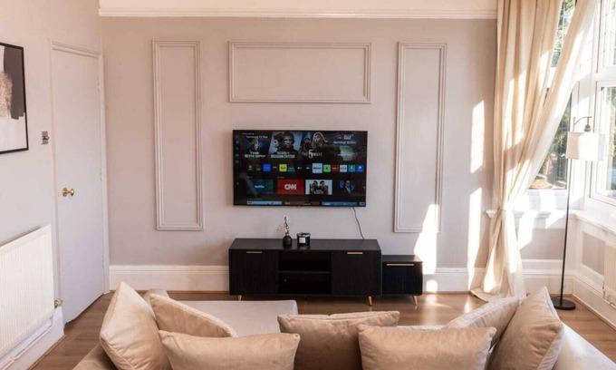 Welford Apartment | Luxury Apartment in Leicester- Free Parking