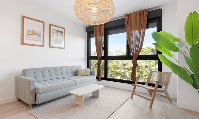 Palma-Palmilla Apartment | Luxury Apartment with Pool, Gym and Views