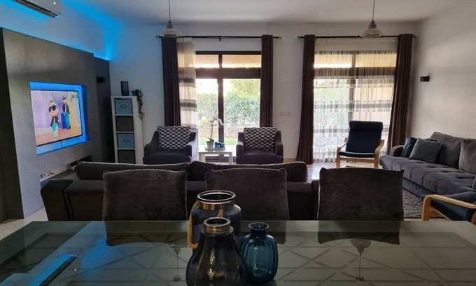 New Cairo Apartment | Luxury Apartment with Private Garden, Pool/Gym Access