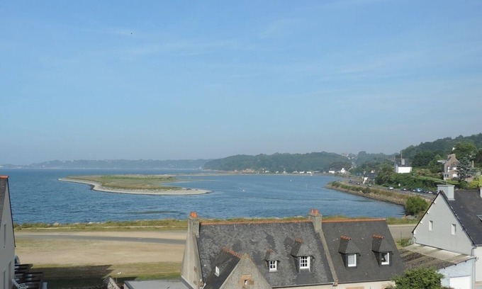 Perros-Guirec Apartment | Luxury * App SEA VIEW - "Pont Couennec" marina PERROS GUIREC