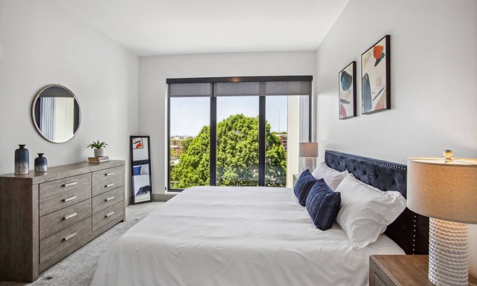 Home Park Apartment | Luxury Apt in West Midtown Atlanta
