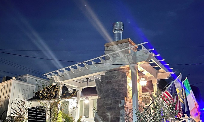 Point Pleasant Beach House | Luxury Beach Cottage Private on beach/boardwalk, patio/fireplace. 4 Beach passes